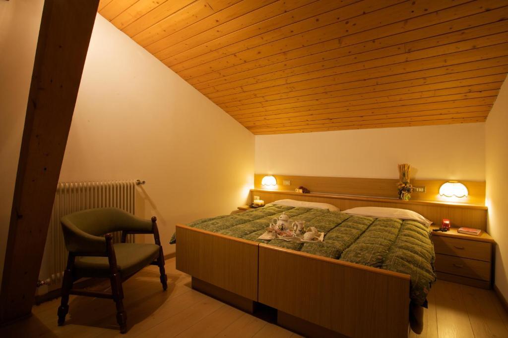 Albergo Bellaria Carano  Room photo